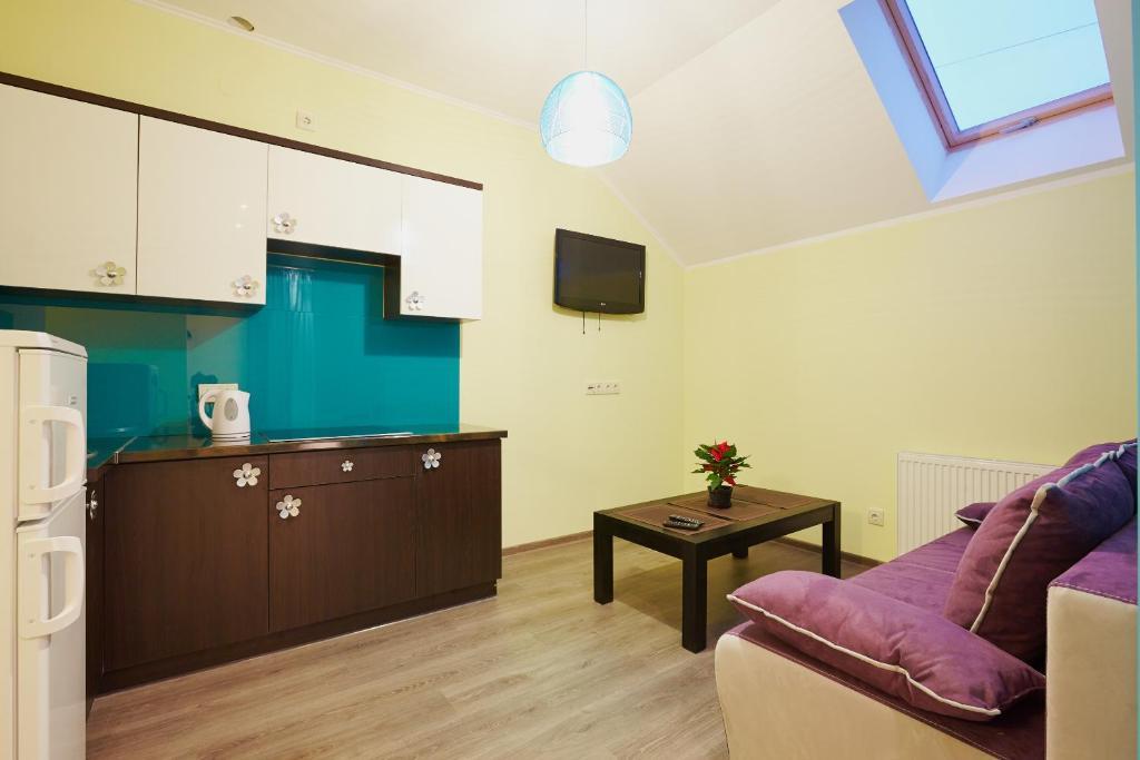 Apartment Fedkovycha Lviv Room photo